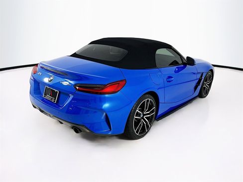 Used 2019 BMW Z4 sDrive30i w/ M Sport Package image 8
