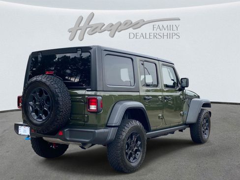 Used 2023 Jeep Wrangler Unlimited w/ 8.4" Radio Group AWD/4WD image 3