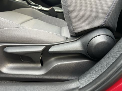 Certified 2024 Toyota Corolla SE w/ SE Package image 14