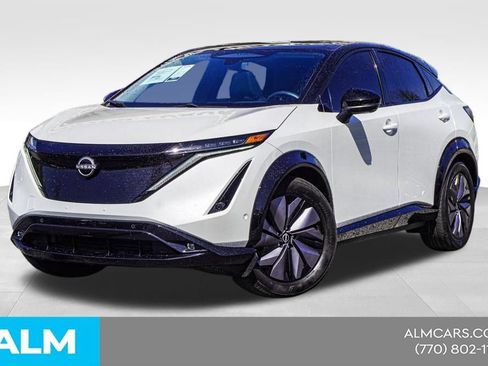 Used 2023 Nissan Ariya AWD/4WD image 1