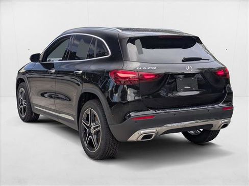 New 2026 Mercedes-Benz GLA 250 image 8