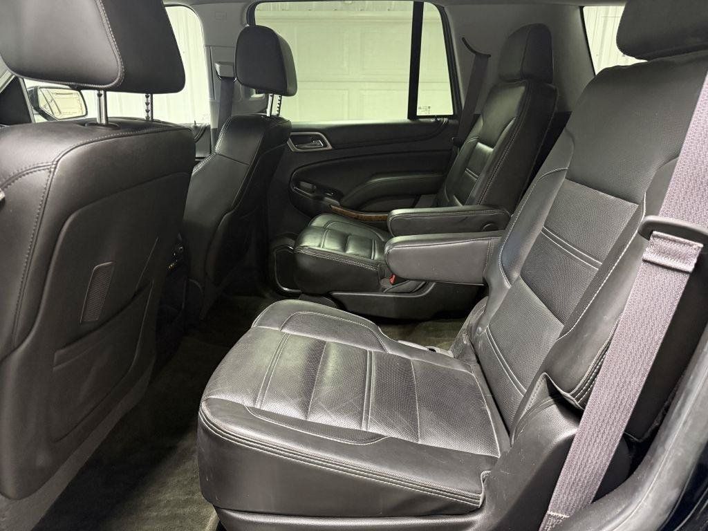 Used 2015 GMC Yukon Denali w/ Premium Package AWD/4WD image 28