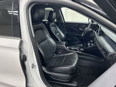 Used 2020 Lincoln Corsair AWD w/ Equipment Group 101A image 23