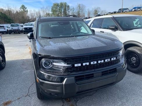 New 2025 Ford Bronco Sport Outer Banks w/ Outer Banks Tech Package+ image 5