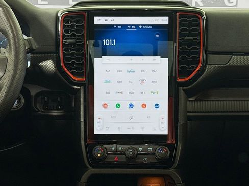 Used 2025 Ford Ranger Raptor image 15