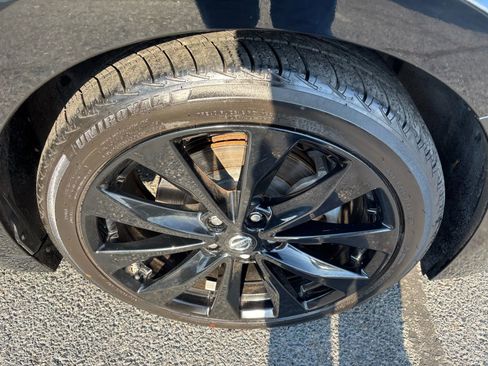 Used 2016 Nissan Maxima SR image 18