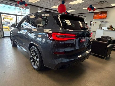 Used 2021 BMW X5 sDrive40i w/ M Sport Package image 13