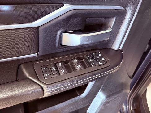 Used 2026 RAM 2500 Big Horn AWD/4WD image 45