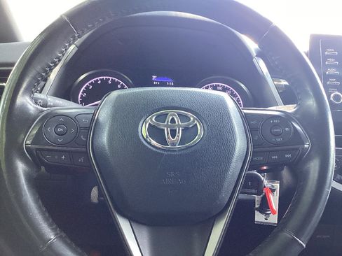 Used 2024 Toyota Camry SE FWD image 10