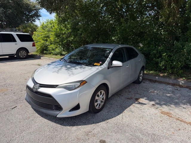 Used 2017 Toyota Corolla L FWD image 6