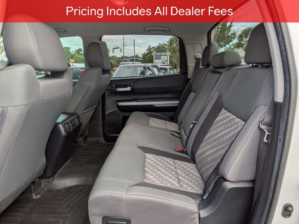 Used 2021 Toyota Tundra SR5 w/ SR5 Upgrade Package AWD/4WD image 15