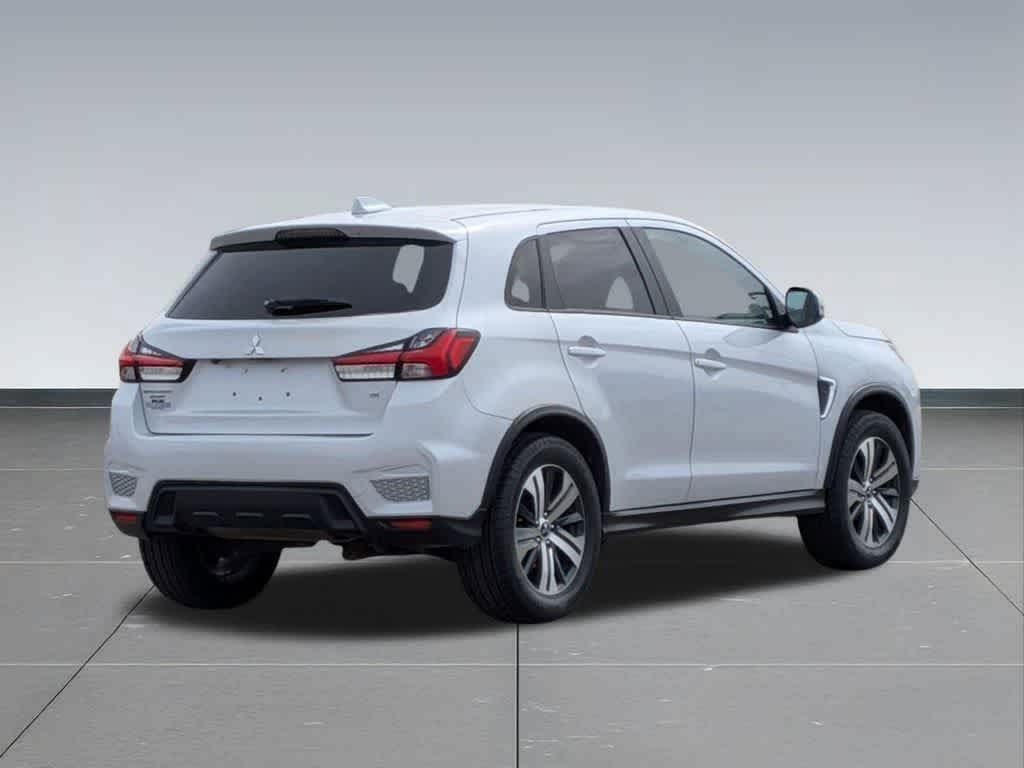 Used 2024 Mitsubishi Outlander Sport AWD image 3