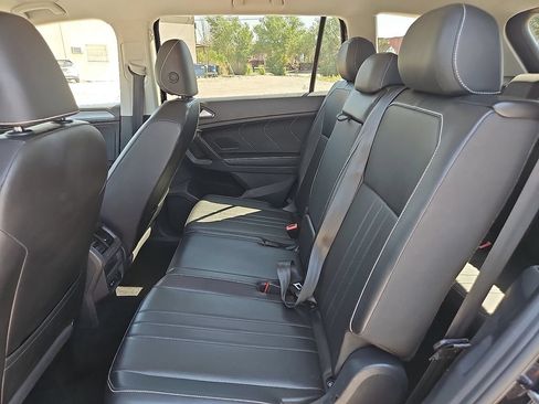 Used 2024 Volkswagen Tiguan Wolfsburg Edition FWD image 11