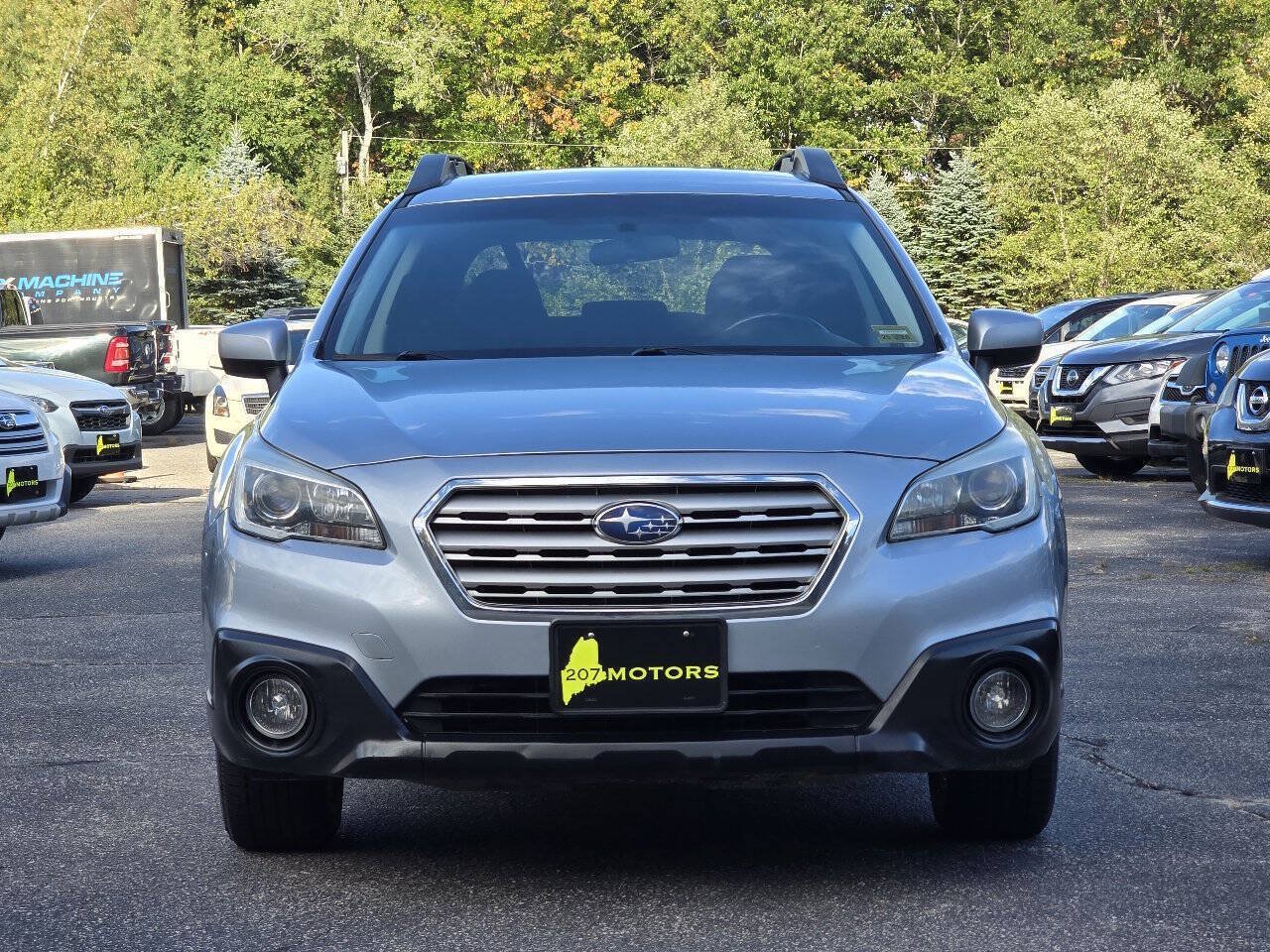 Used 2017 Subaru Outback 2.5i Premium AWD/4WD image 4
