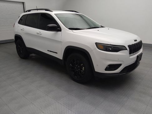 Used 2023 Jeep Cherokee Altitude Lux AWD/4WD image 11