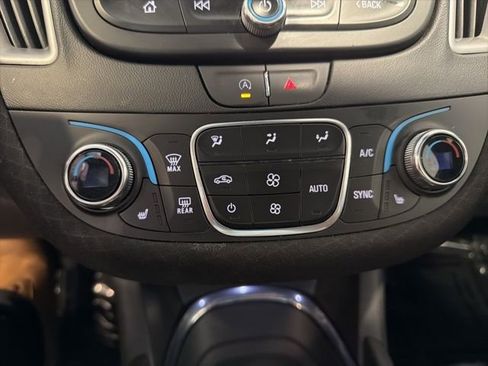 Used 2023 Chevrolet Malibu LT image 25