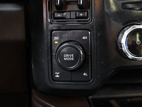 Used 2023 Ford F250 King Ranch w/ Chrome Package image 27