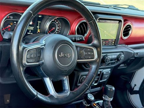 Used 2022 Jeep Gladiator Rubicon w/ Trailer Tow Package image 10