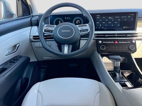New 2026 Hyundai Tucson SEL image 21