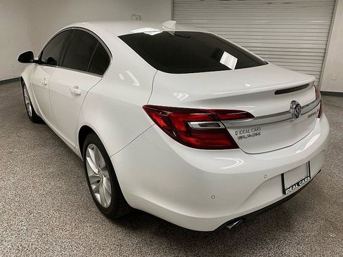 Used 2016 Buick Regal Premium w/ Driver Confidence Package #2 image 7