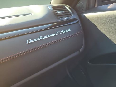 Used 2018 Maserati GranTurismo Sport image 41