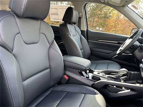 New 2025 Kia Telluride S image 26