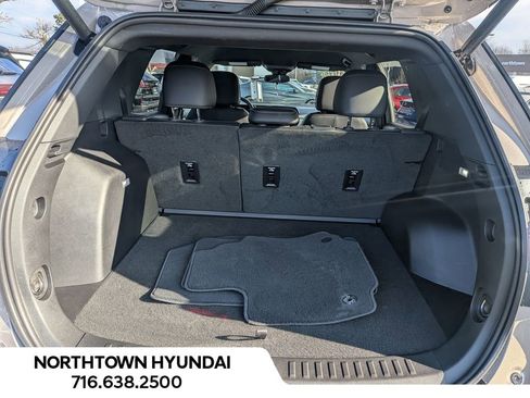 Used 2025 GMC Terrain Elevation w/ Elevation Premium Package image 33