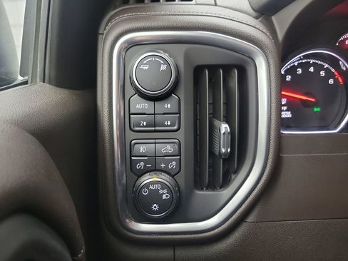 Used 2019 Chevrolet Silverado 1500 RST w/ All-Star Edition image 31
