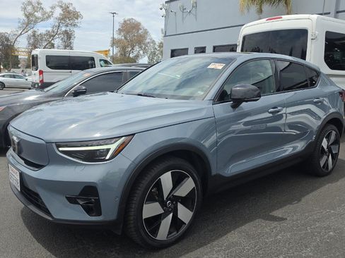 Used 2023 Volvo C40 P8 Recharge Ultimate AWD/4WD image 4
