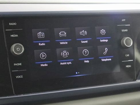 Used 2022 Volkswagen Taos SE FWD image 25