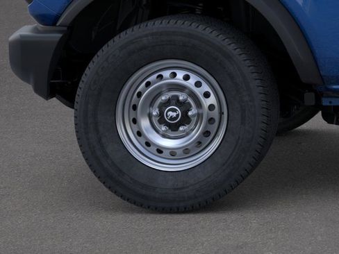 New 2025 Ford Bronco 2-Door AWD/4WD image 21