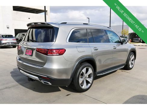 Used 2021 Mercedes-Benz GLS 450 4MATIC image 8