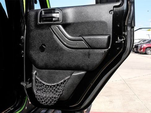 Used 2016 Jeep Wrangler Unlimited Sport image 42