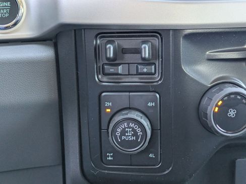 New 2026 Ford F250 XLT w/ XLT Premium Package image 24