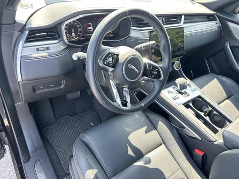 Used 2026 Jaguar F-PACE R-Dynamic S AWD/4WD image 19