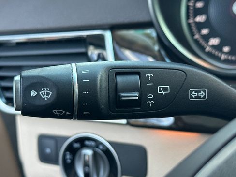 Used 2017 Mercedes-Benz GLE 350 4MATIC image 33
