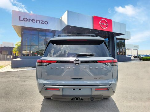 New 2026 Nissan Pathfinder Platinum w/ Cargo Package FWD image 5