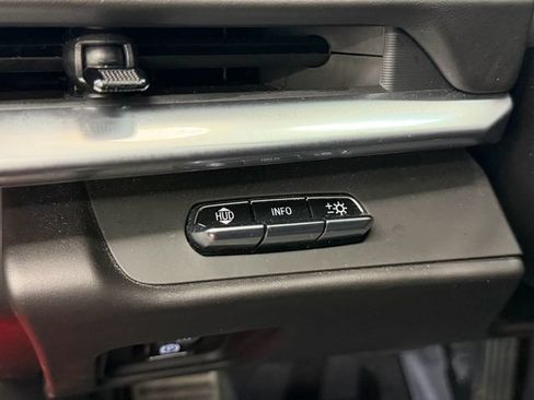 Used 2024 GMC Sierra 1500 SLE w/ Preferred Package RWD image 26