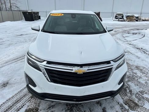 Used 2024 Chevrolet Equinox LT image 9