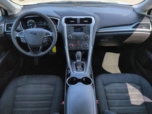 Used 2016 Ford Fusion SE FWD image 14