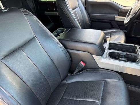 Used 2020 Ford F250 Lariat w/ Tremor Off-Road Package image 21