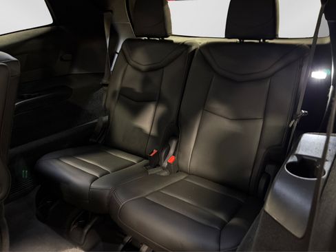Used 2021 Cadillac XT6 Sport AWD/4WD image 41