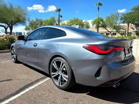 Used 2021 BMW 430i Coupe w/ Premium Package image 3