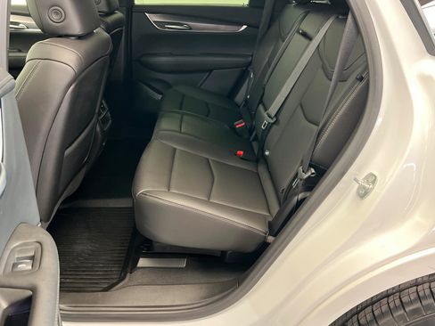 New 2025 Cadillac XT5 Luxury w/ LPO, Floor Liner Package image 22