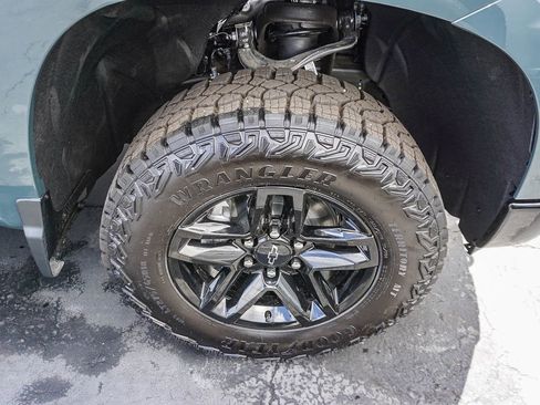 New 2026 Chevrolet Silverado 1500 Custom Trail Boss w/ Dark Appearance Package AWD/4WD image 9