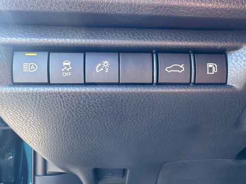 Certified 2025 Toyota Camry SE image 29