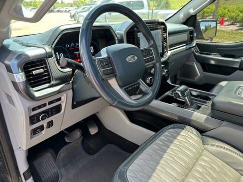 Used 2022 Ford F150 Limited image 17