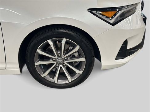 Certified 2023 Acura Integra Base image 10