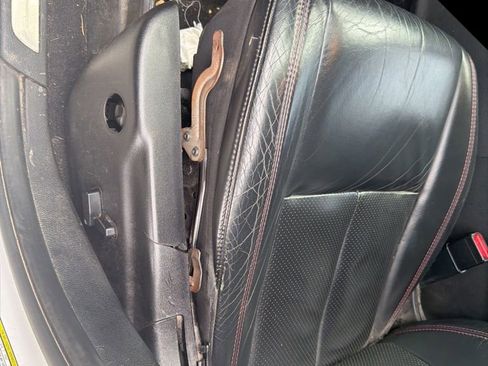 Used 2013 Dodge Durango R/T w/ Leather Interior Group image 16