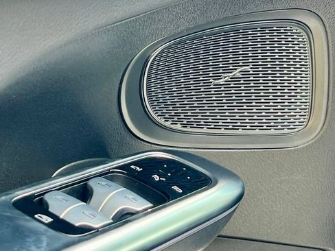 Certified 2023 Mercedes-Benz C 300 4MATIC Sedan image 27